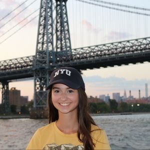 Meet your Posher, Emma